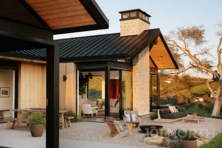 Contemporary 44-25.jpg