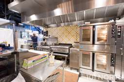 Restaurant 09-12.jpg