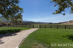 Ranch-Farm 32-21.jpg