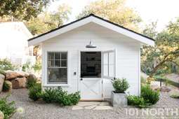 Farmhouse 13-111.jpg