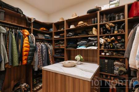 Contemporary 44-9.jpg