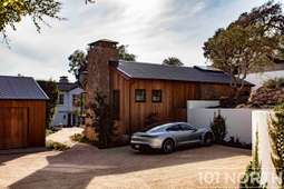 Farmhouse 02-14.jpg