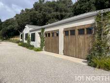 Contemporary 02-17.jpg