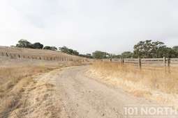 Ranch-Farm 05-47.jpg