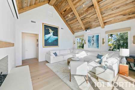 Contemporary 43-10.jpg