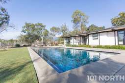 Mid Century 08-114.jpg