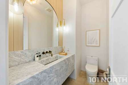 Contemporary 43-8.jpg