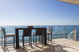 Beach House 03-52.jpg