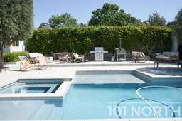 Contemporary 33-139.jpg