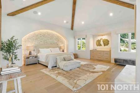 Contemporary 43-42.jpg