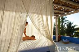 Beach House 15-70.jpg