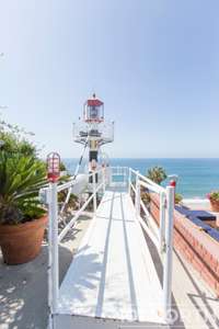 Beach House 15-48.jpg