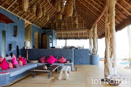 Beach House 15-27.jpg