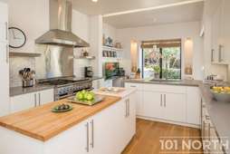 Contemporary 11-64.jpg