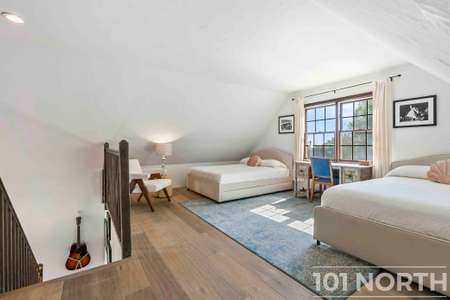 Contemporary 43-89.jpg