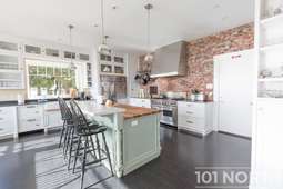 Beach House 01-1.jpg