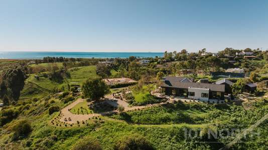 Contemporary 44-5.jpg