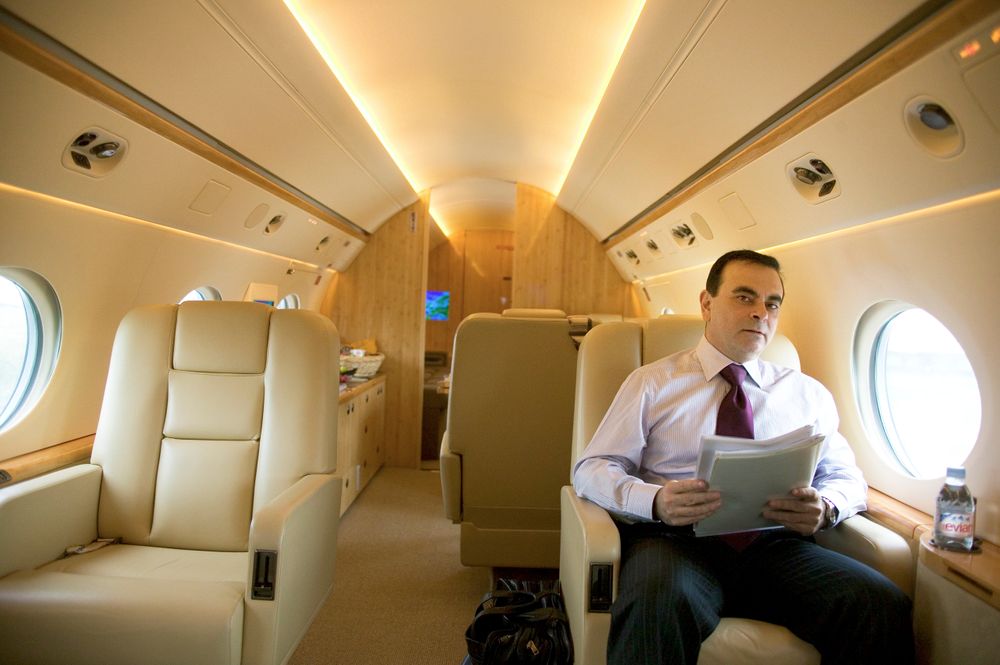 Carlos Ghosn on a private jet Carlos Ghosn