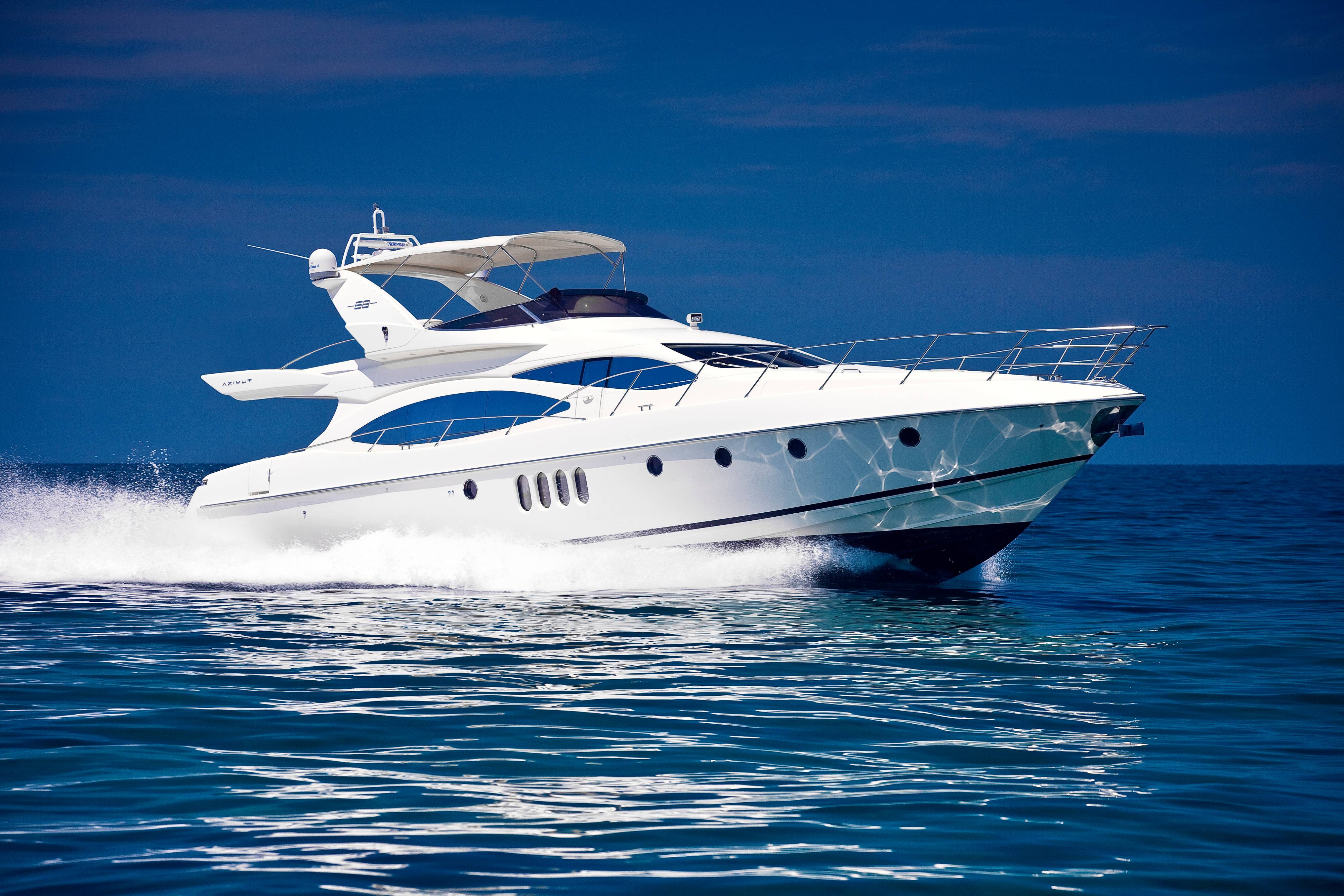 Azimut 68 1.jpg