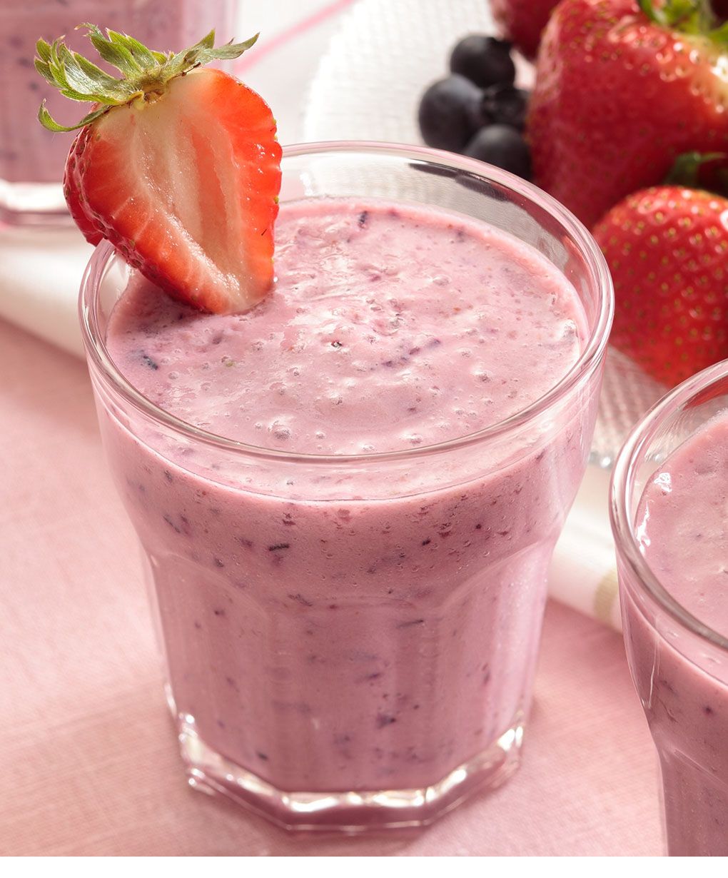 PHOTOGRAPH OF STRAWBERRY SMOOTHIE