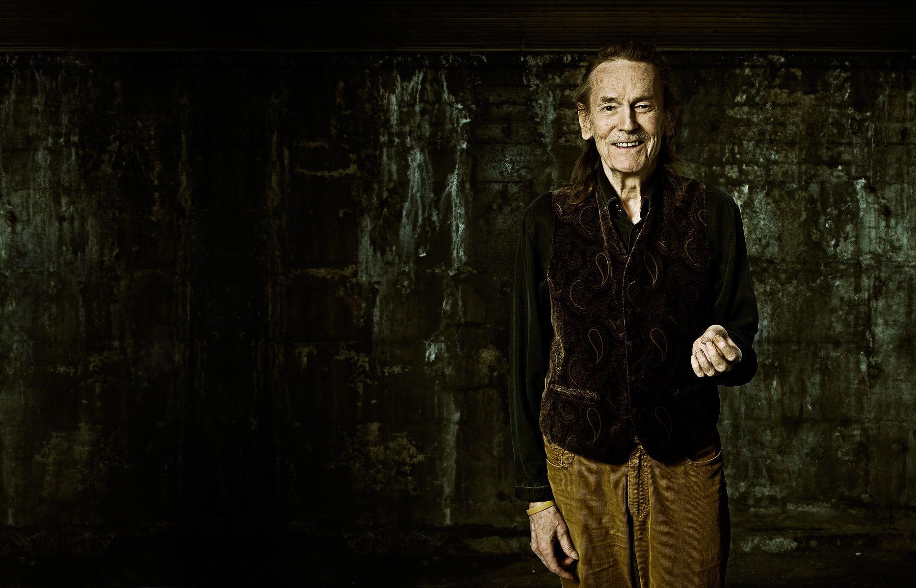 Gordon Lightfoot - Publicity Shoot