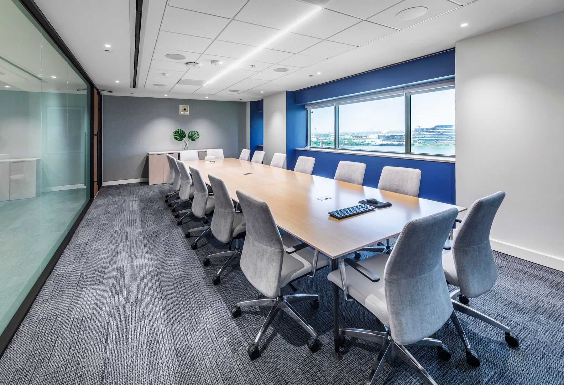 University of Florida Miami Modern Conference Room