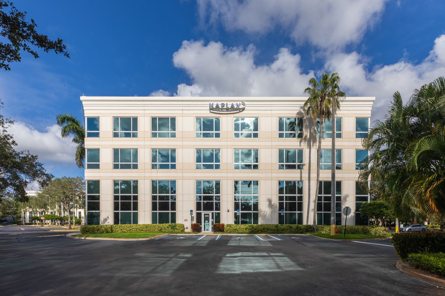 1515 Cypress Creek Road