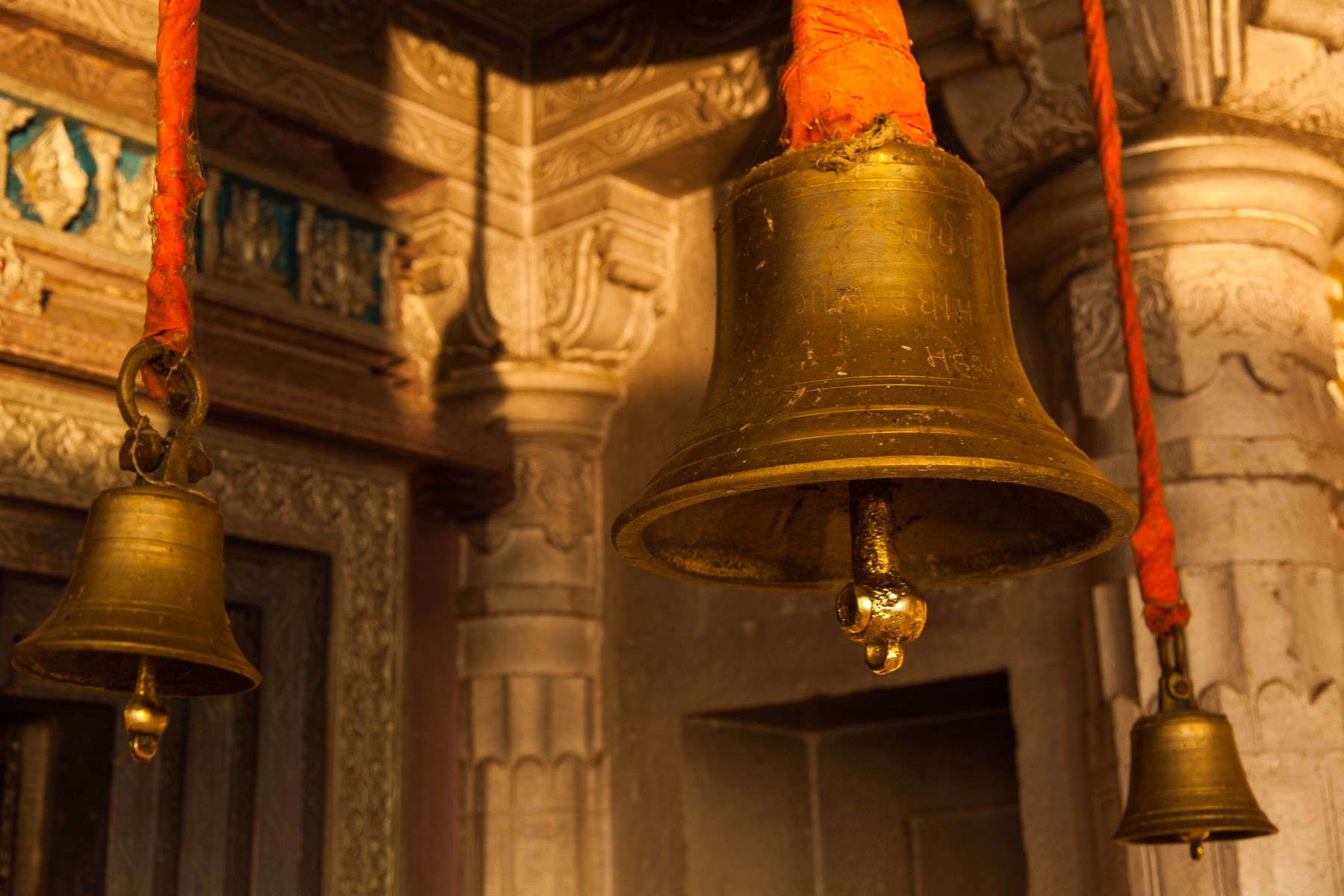 16_0_686_1bells_1.jpg