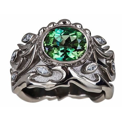 18k white gold, indicolite tourmaline, marquise diamonds VS/G. INDICOLITE TOURMALINE OCEAN RING