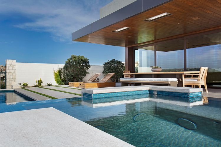 15 Shoreline_78FAdjusted.jpg