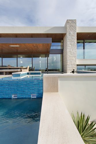 15 Shoreline-75F.jpg