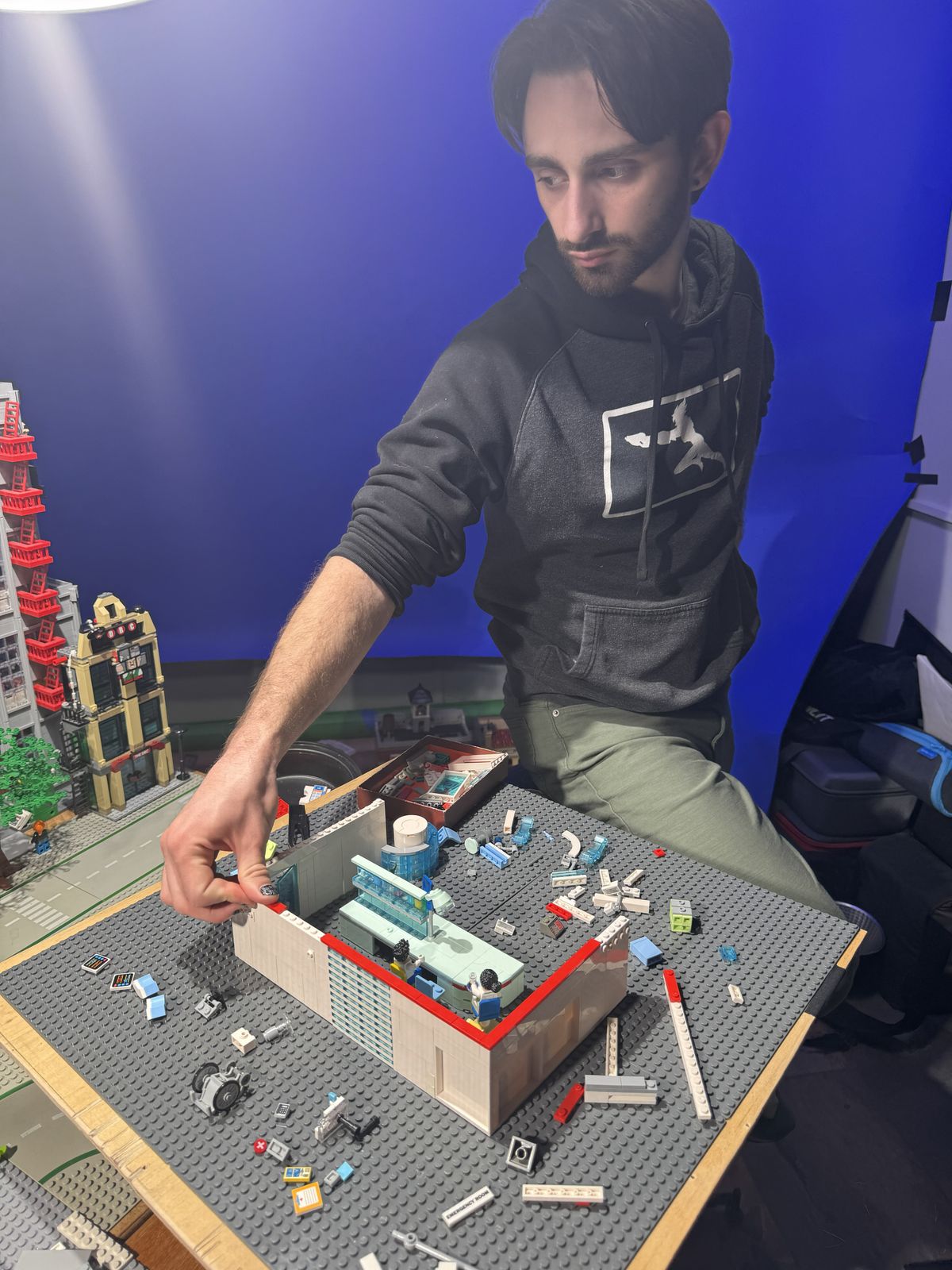 11 Casper builds the lab.jpg