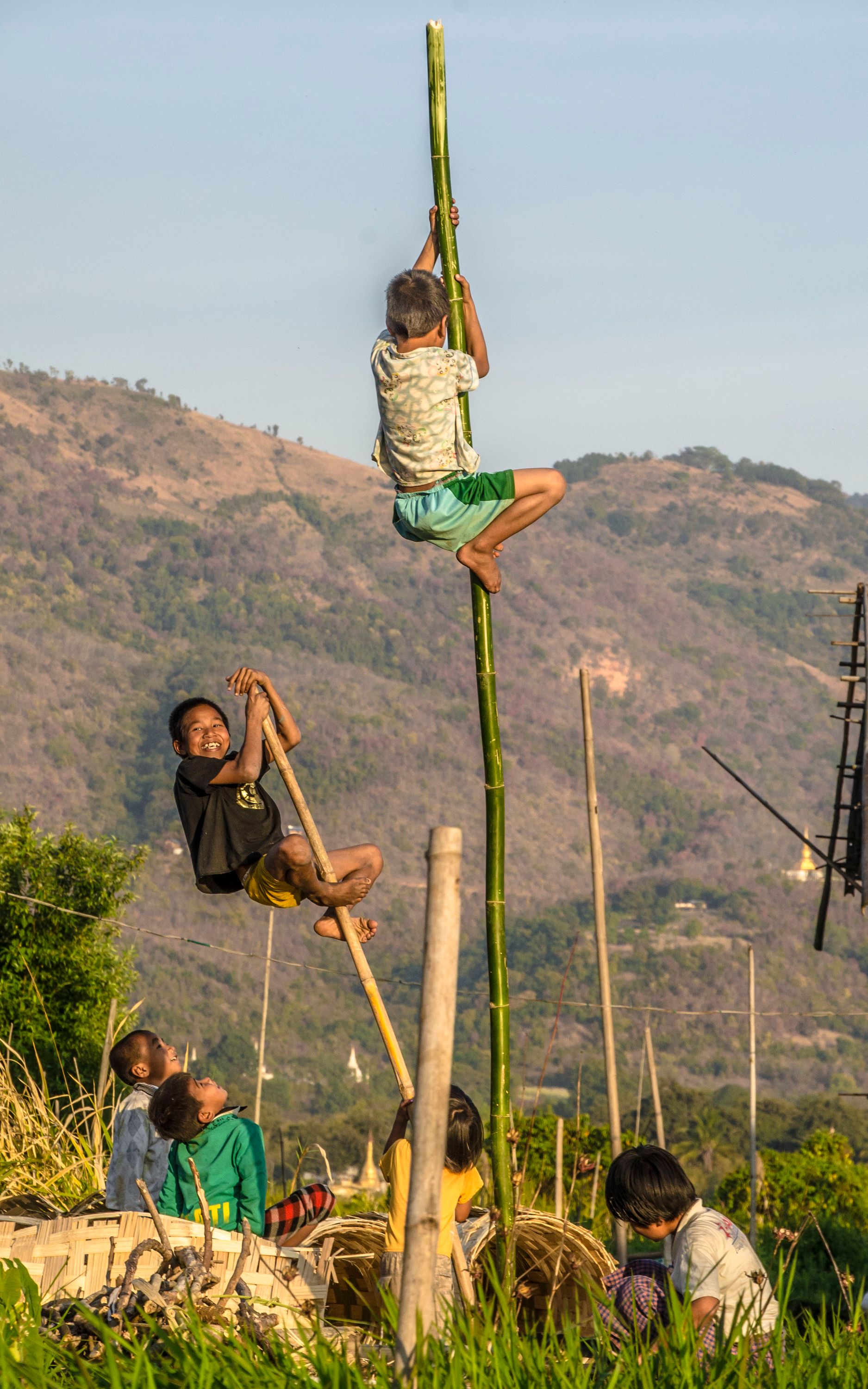 Children playing, Myanmar.jpg