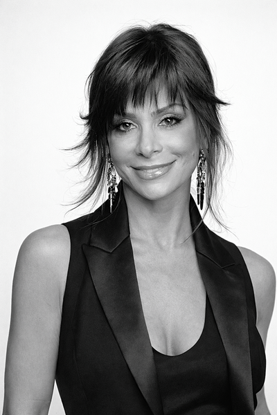 Mike Jones - Paula.png