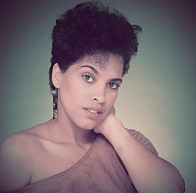 Jones Group - Michelle - sized- 2b.jpg