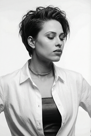 Mike Jones - Tamia.png