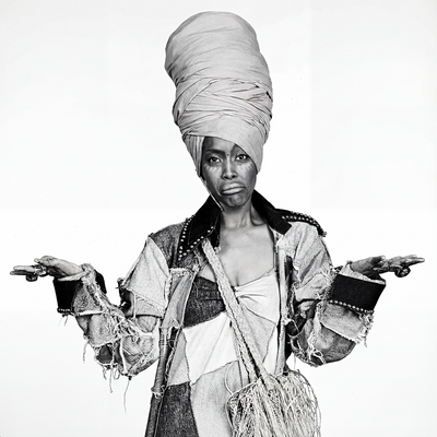 Jones - Ericka Badu.png
