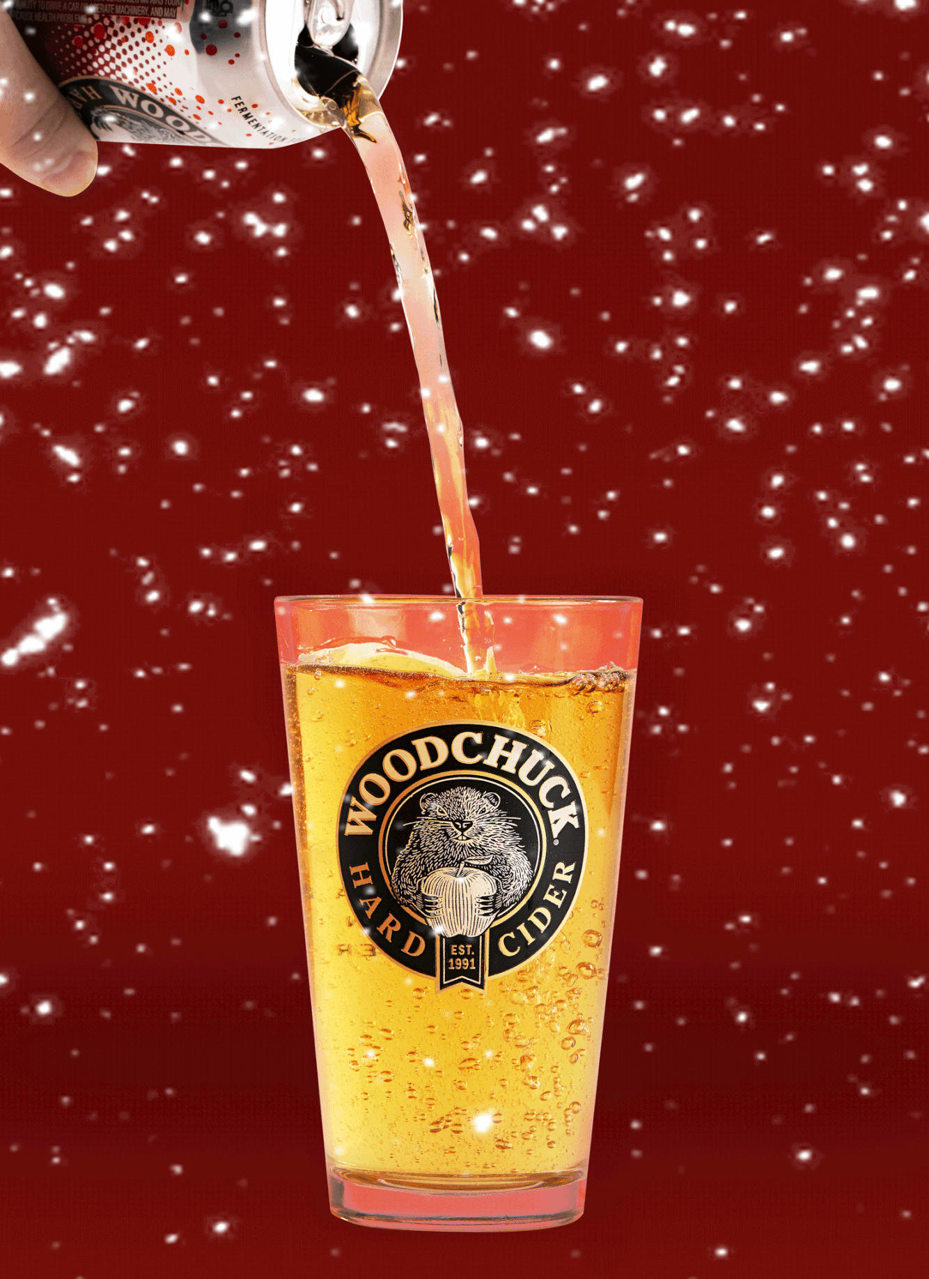 Woodchuck_Cider_WithCan_Snow_.gif