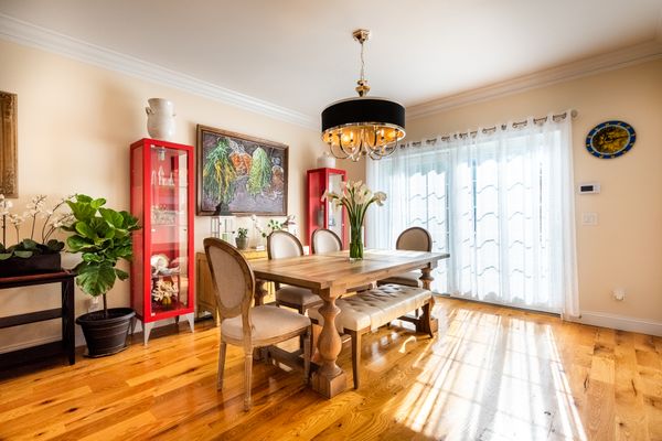 Sun Filled Dining Room 45 Hope St.