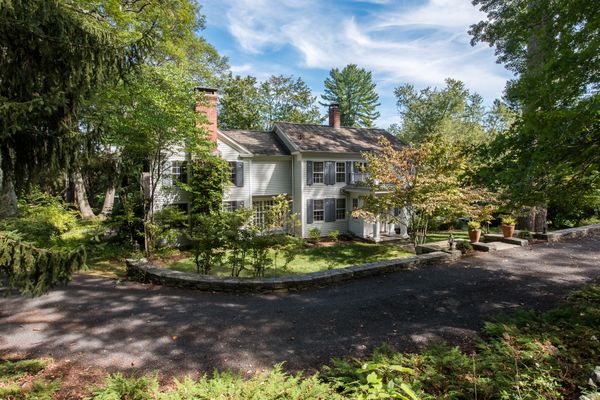 335 River Road Essex CT
