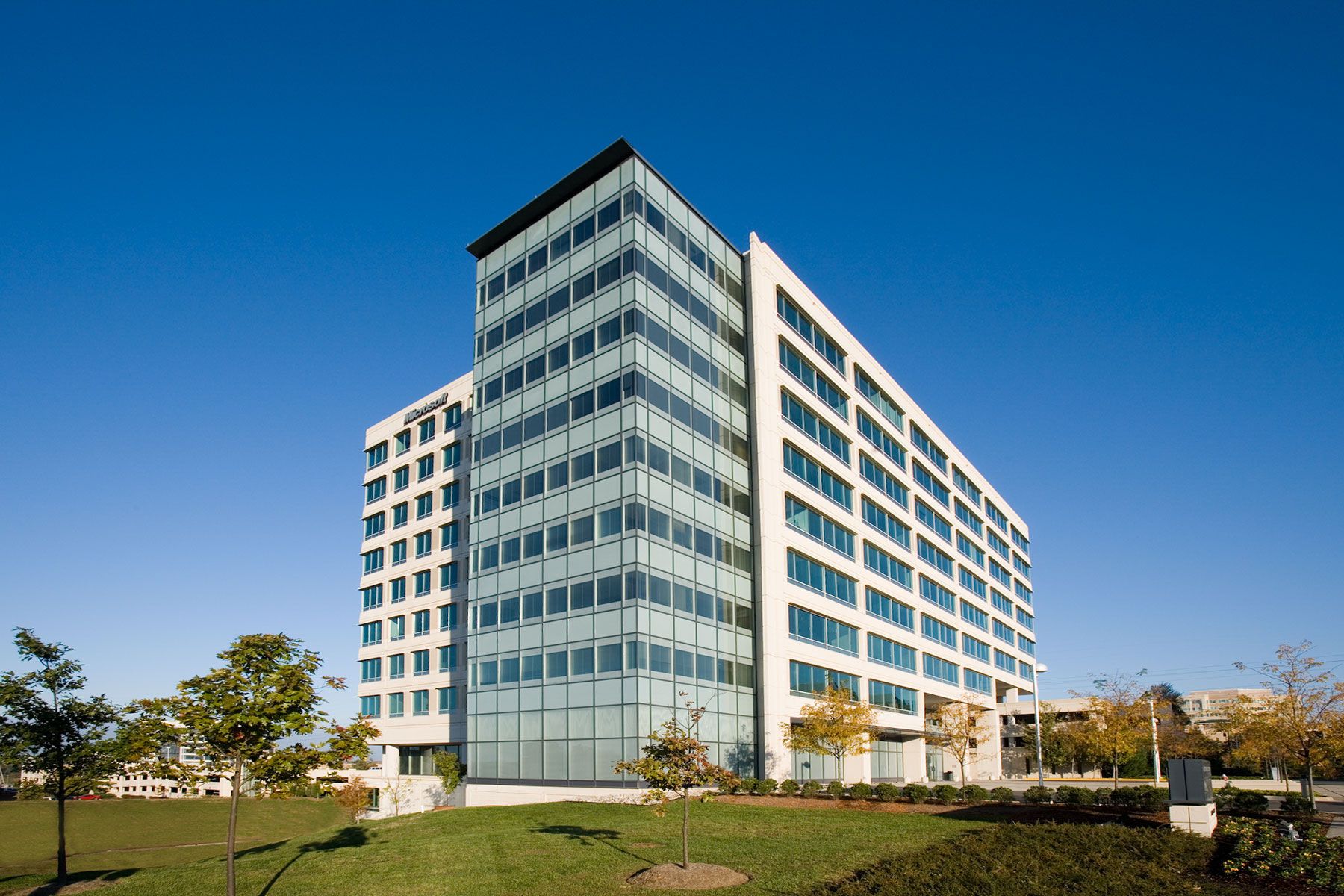 One Discovery Square