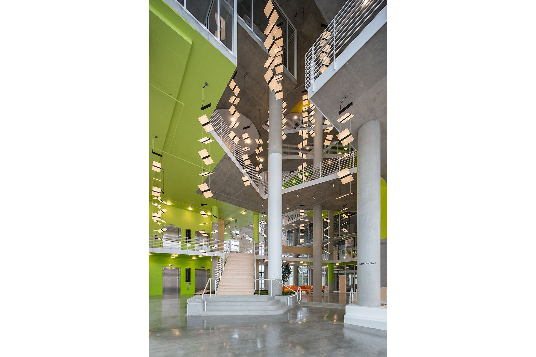 Photography of both interior and exterior views.Architect: Behnish Architekten & Ayres/Saint/GrossClient: University of Baltimore The University ob Baltimore Law School