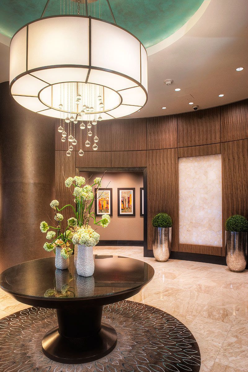 Portico / Washington, DC