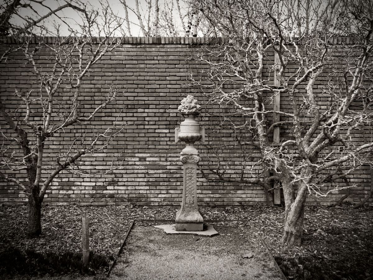 The Gardens BW_15.jpg