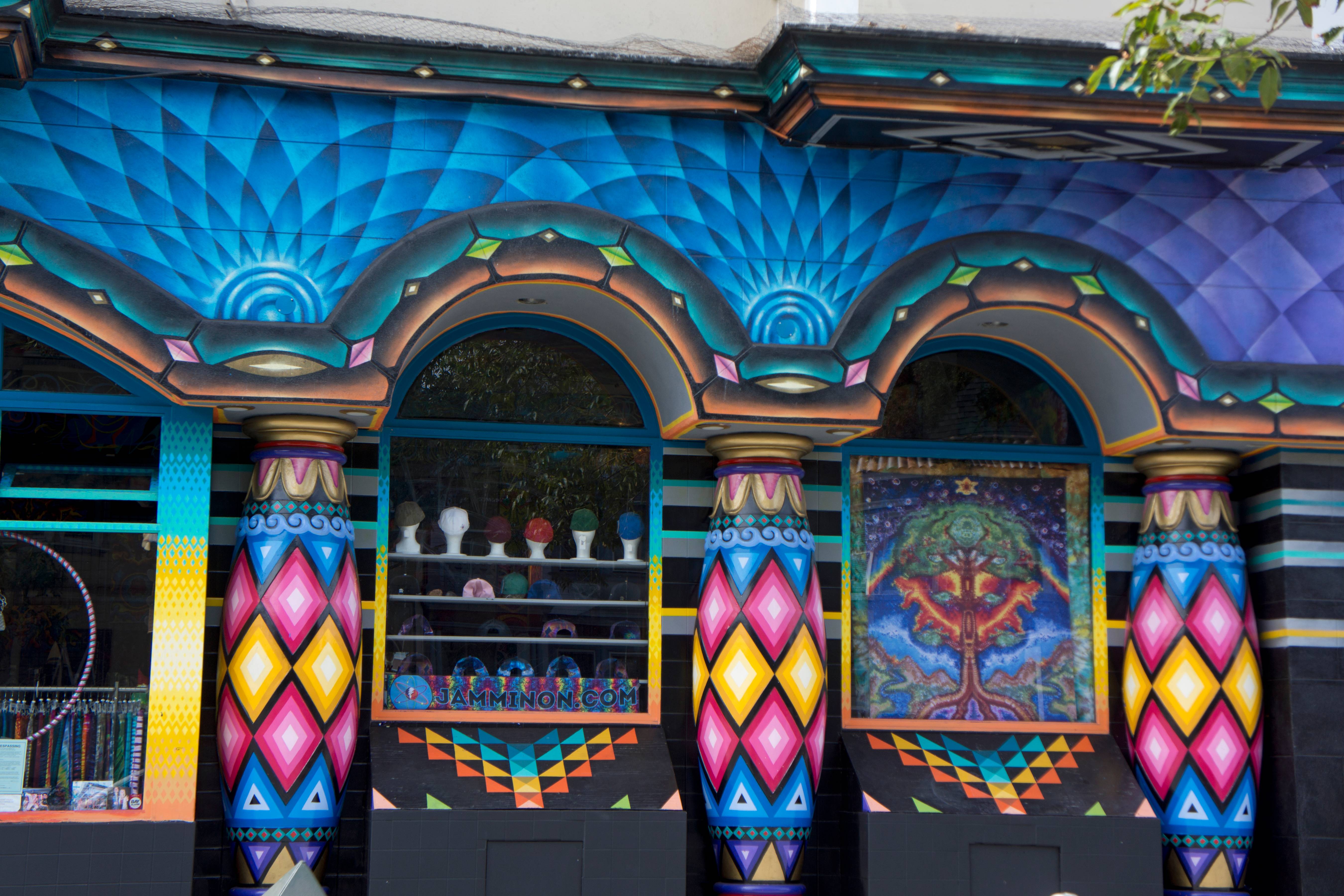 Haight Street Shop, San Francisco, California Haight Street Shop, San Francisco, California