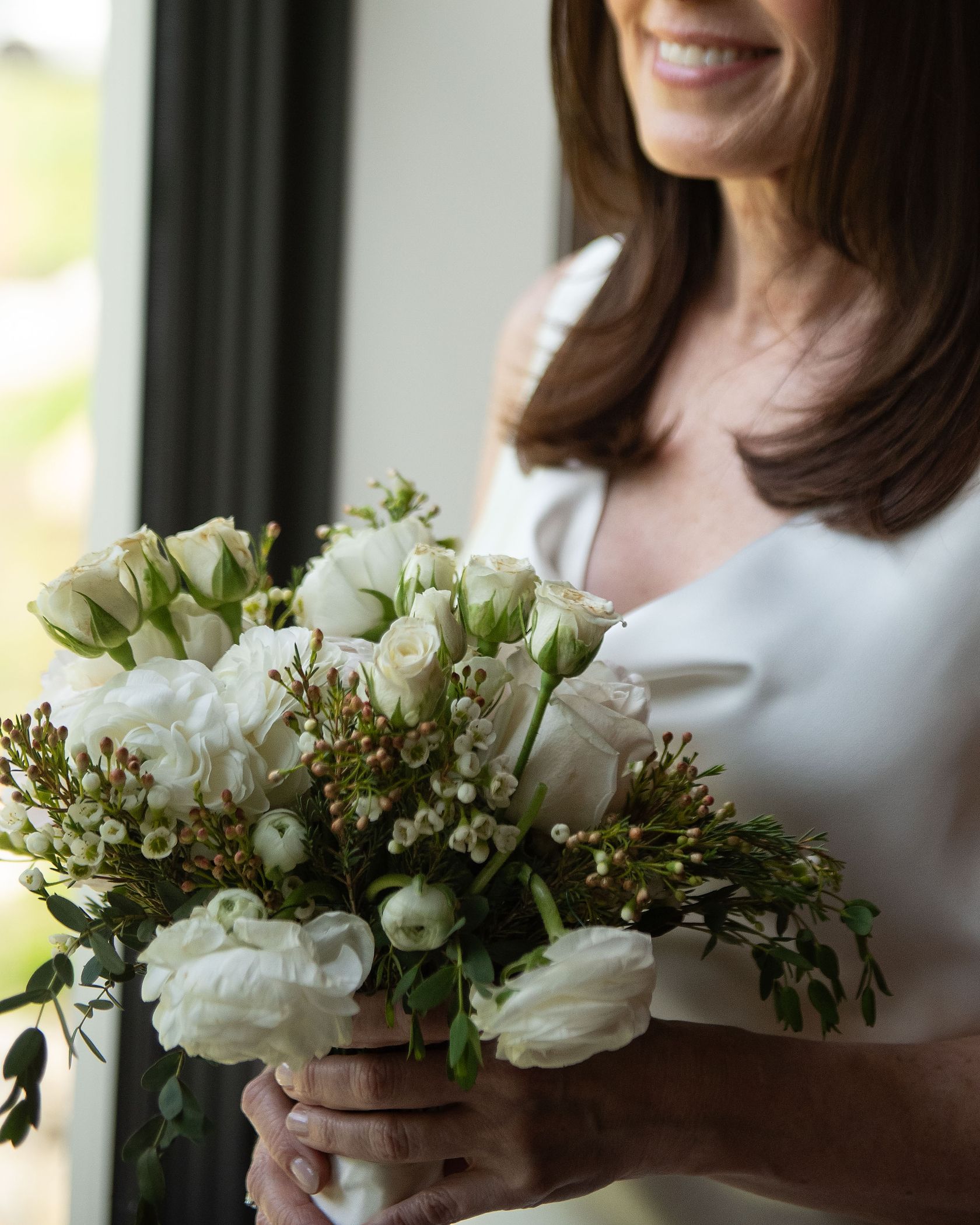 White Roses and Pink Tulips - A Westchester-Greenwich wedding.