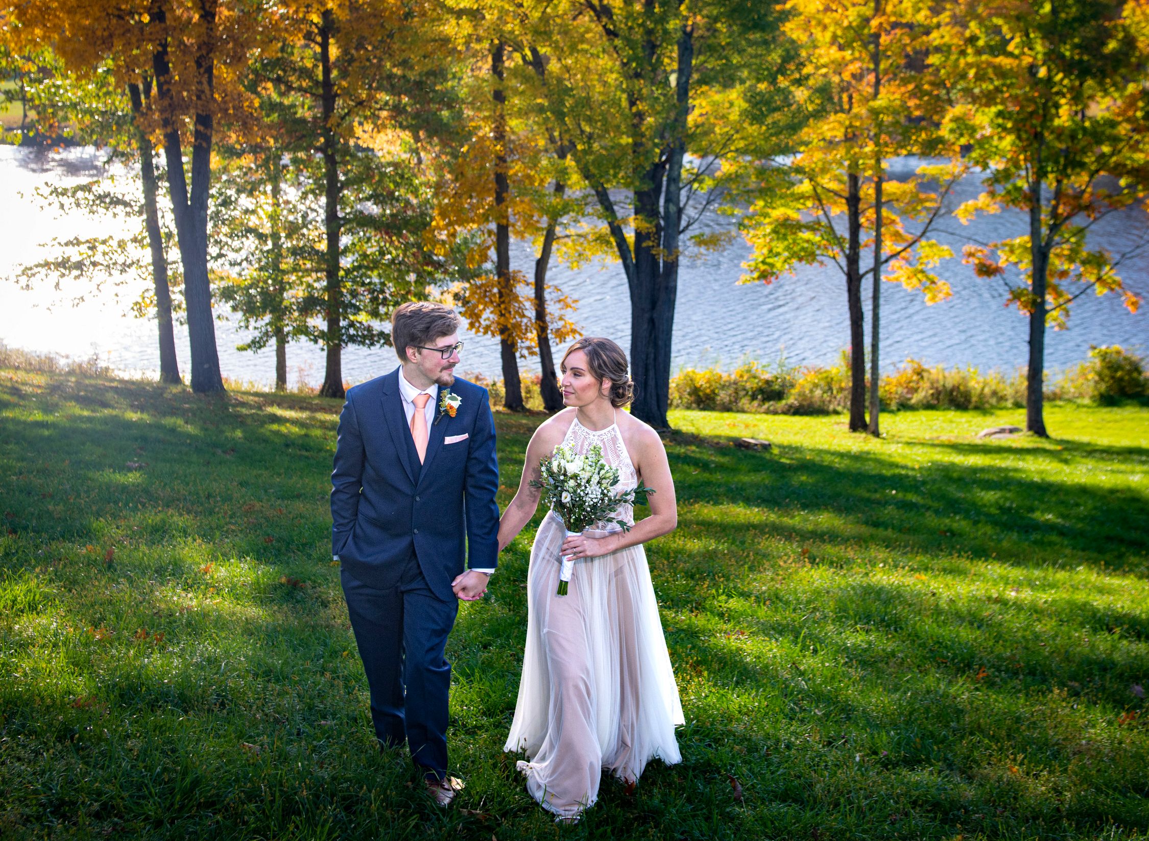 A Glorious Autumn Wedding At Candlelight Farms