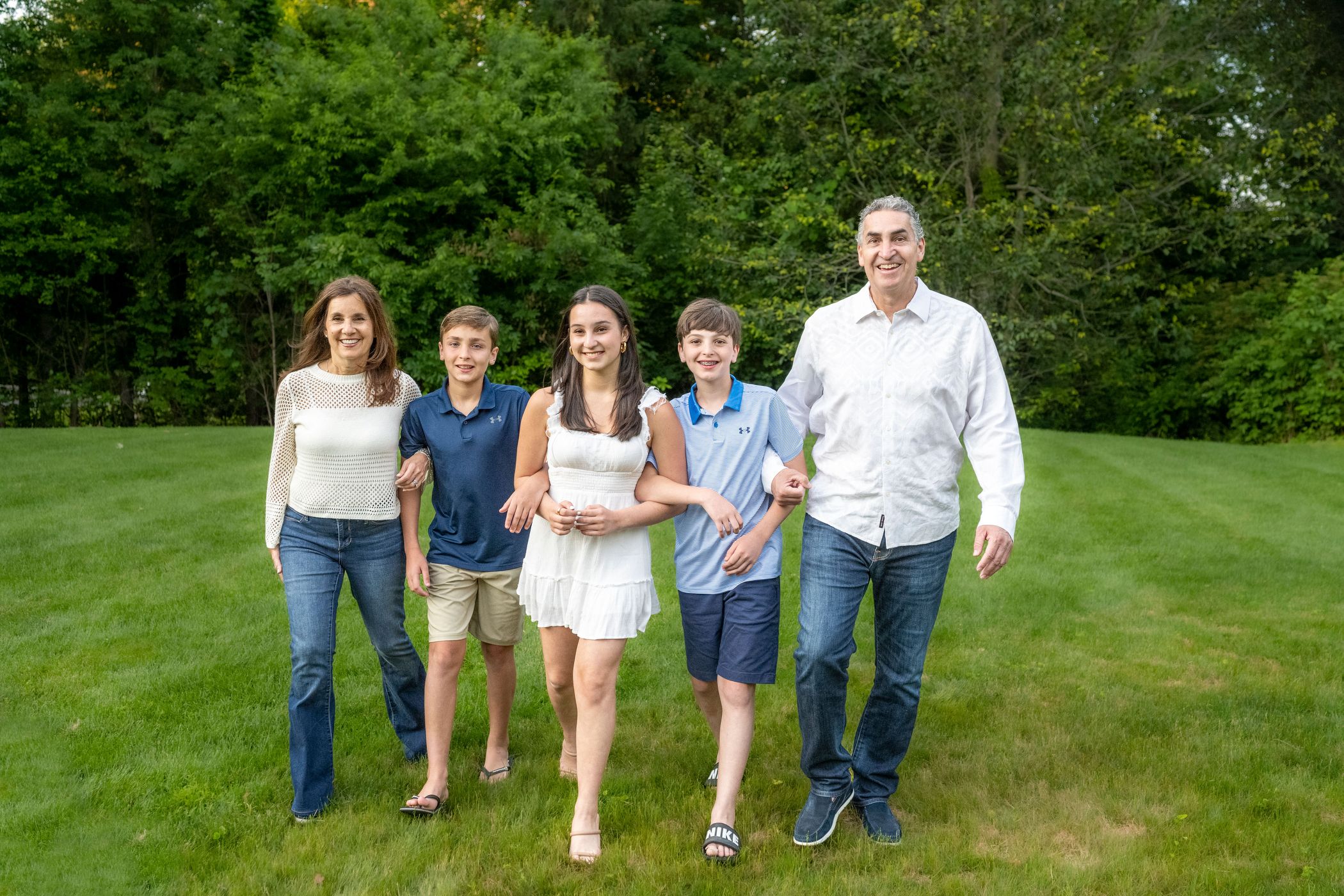 Westcheter Family Bar Mitzvah Portraits At Home