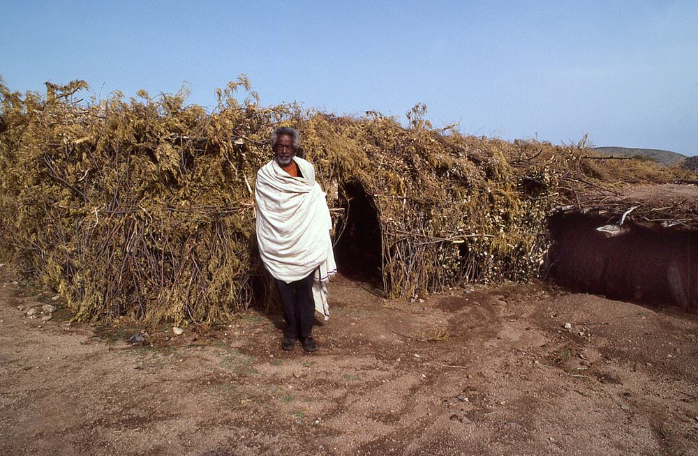 img561_Afar Man outside his home_Ethiopia.jpg