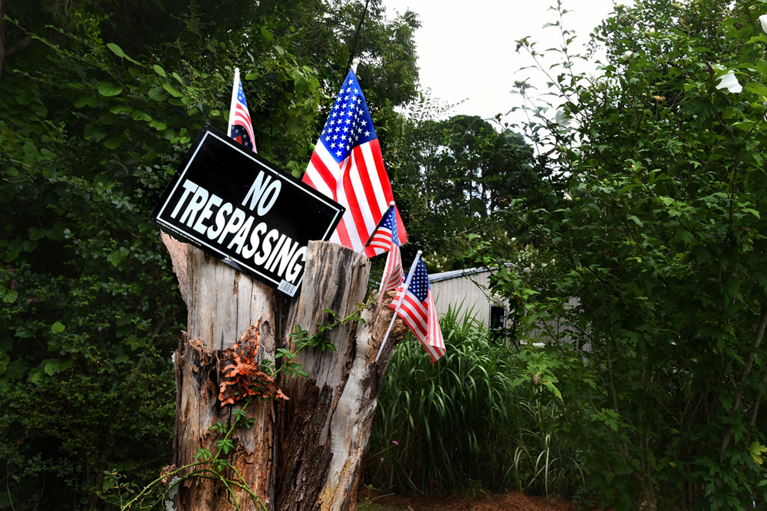 DSC_2470_Prosperity_No Tresspassing_W.jpg